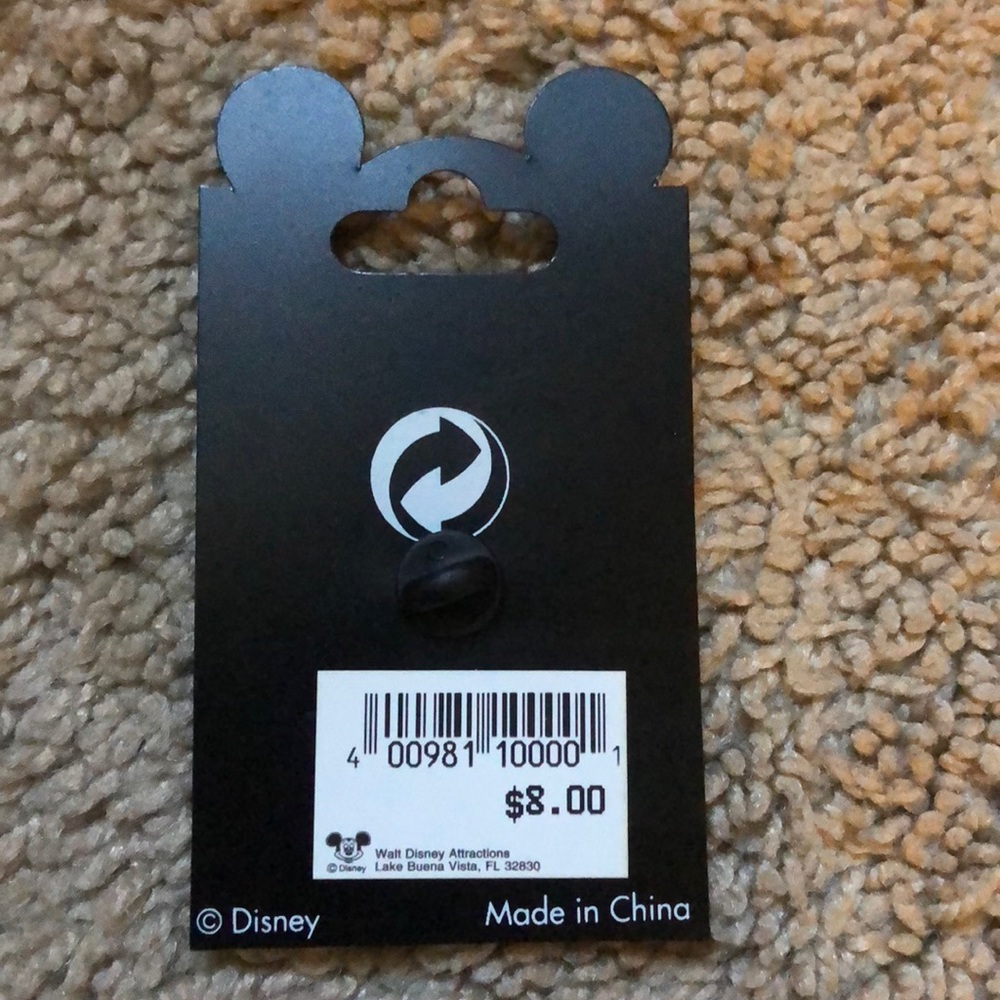 Disney Pin - Picture 2 of 2